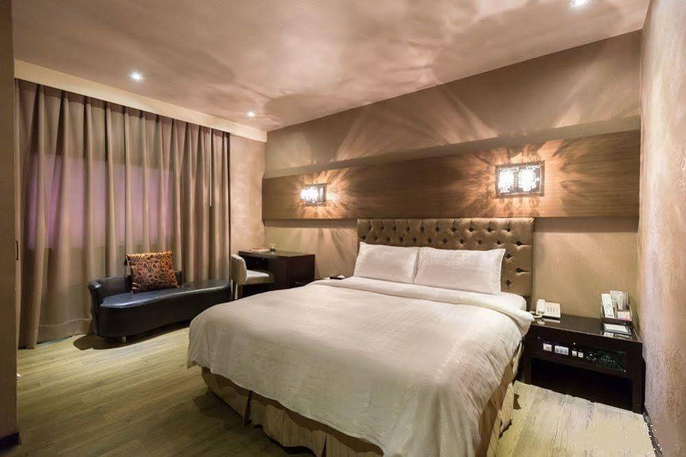 The Riverside Hotel Fashion Kaohsiung Exterior foto